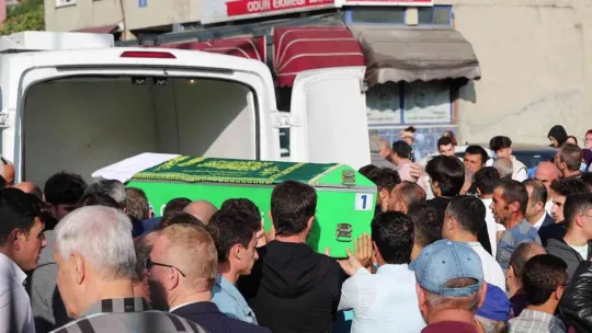 Feci kazada can veren kardeşlere acı veda