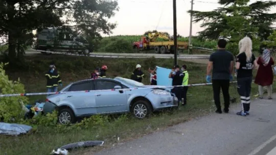 Feci kazada hayatını kaybeden aile toprağa verildi