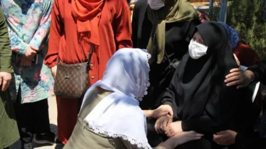Feci kazada hayatını kaybeden aile toprağa verildi