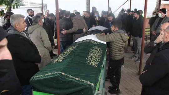 Feci kazada hayatını kaybeden çift, toprağa verildi