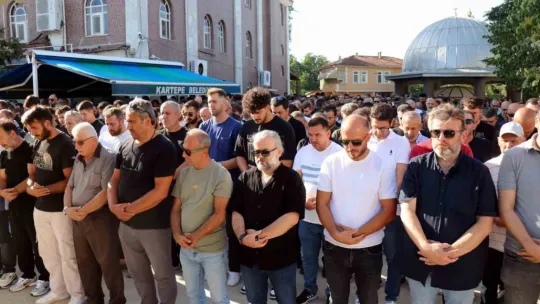 Feci kazada hayatını kaybeden Brisa yöneticisi son yolculuğuna uğurlandı