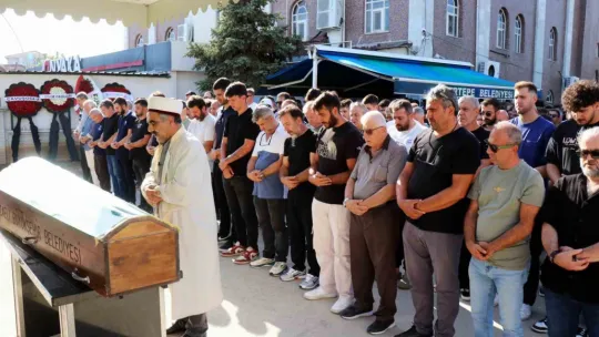 Feci kazada hayatını kaybeden Brisa yöneticisi son yolculuğuna uğurlandı