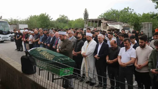 Feci kazada hayatını kaybetmişti: Motosiklet tutkunu genç kadın, son yolculuğuna uğurlandı