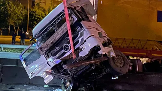Feci kazadan burnu bile kanamadan kurtuldu