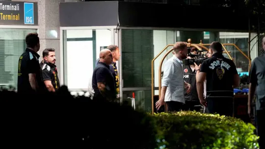 Fenerbahçe'nin yeni teknik direktörü, İstanbul'a geldi