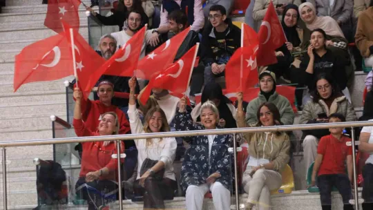 Türkiye: 75 - Slovakya: 40