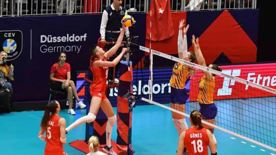 Filenin Sultanları, Avrupa Şampiyonası'na galibiyetle başladı