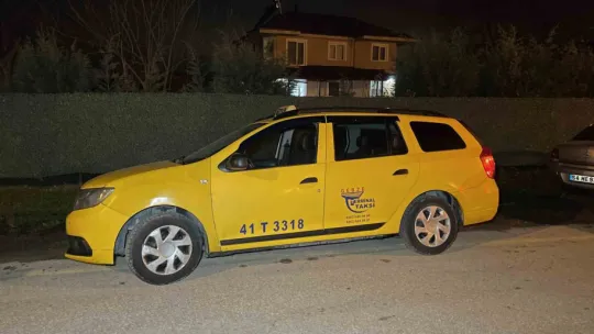 200 yabancı uyruklu şahsı İstanbul diye Sakarya'ya getirdi