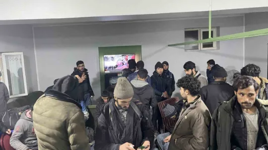 200 yabancı uyruklu şahsı İstanbul diye Sakarya'ya getirdi