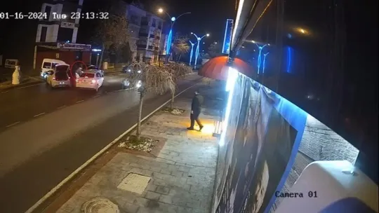 Film gibi uyuşturucu operasyonu, jandarmadan kaçarken kaza yaptılar