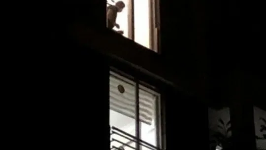 Fransız balkondan düşerek ölen kadın son yolculuğuna uğurlandı