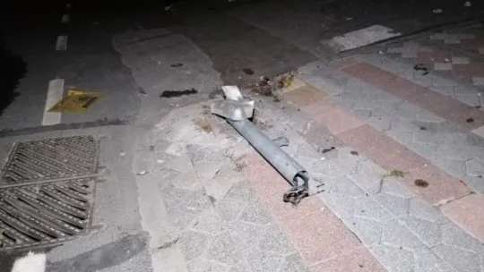 Freni boşalan tır ortalığı savaş alanına çevirdi!