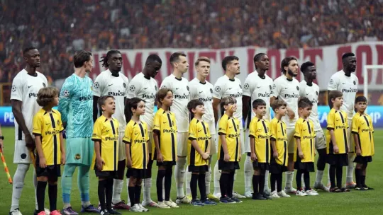 Galatasaray, Devler Ligi'ne veda etti