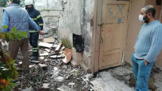 Gaz, yıkım yapılacak evde yangına sebep oldu