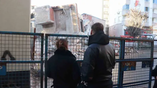 Çalışmalar sabahın ilk ışıklarıyla başladı