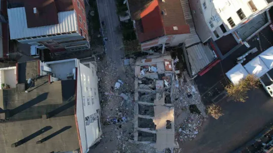 Çalışmalar sabahın ilk ışıklarıyla başladı