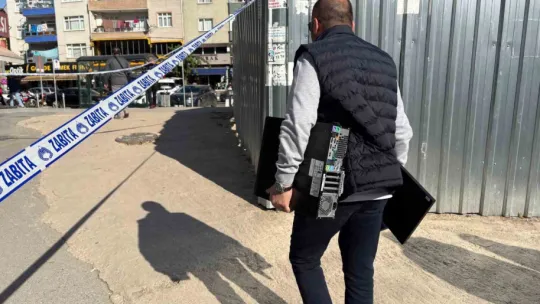 Gebze'de boşaltılan 12 binada oturanlar eşyalarını polis kontrolünde aldı