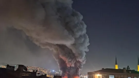 Gebze'de büyük yangın