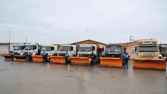 Gebze'de kar alarmı: 425 personel ve 73 araçla teyakkuzda