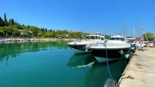 Gebze'de balıkçılar deniz altındaki müsilajdan şikayetçi