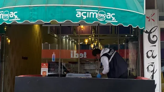 Gece vakti içeri girdi: Gözüne motosikleti kestirdi