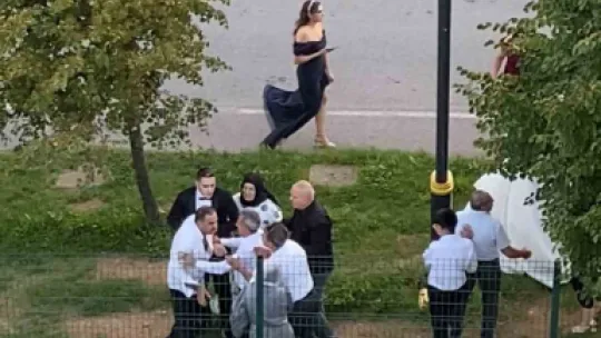 Gelin ve damat kavganın ortasında kaldı