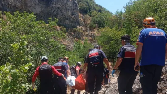 Genç adam Ballıkayalar'da ölü bulundu