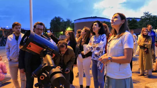 Gençler gökyüzünün sırlarını keşfettiler