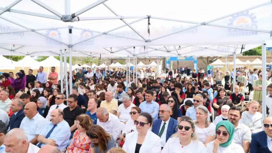 Gençlerin kariyer planlamalarına katkı sağlayacak fuar açıldı