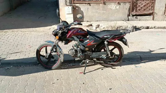 Hafriyat kamyonu baba ve 2 çocuğunu ezdi