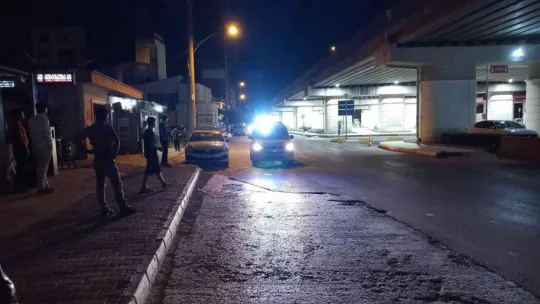 Göğsünden yaralanan kişi büfeye sığındı