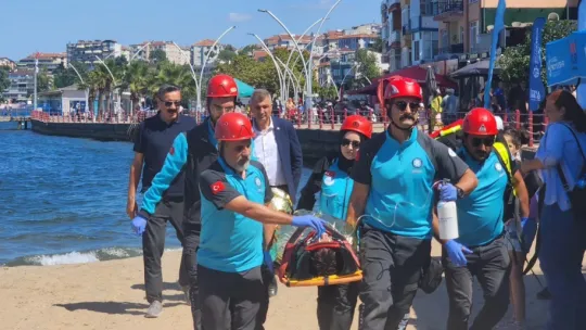 Gölcük'te gerçeğini aratmayan tatbikat