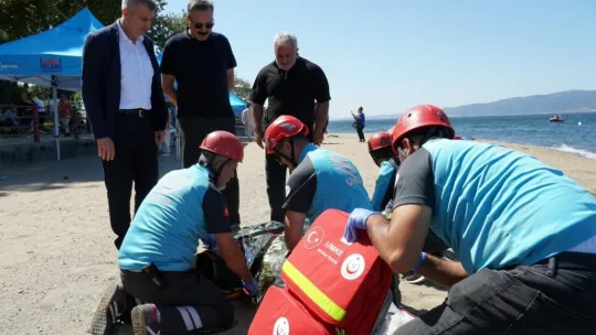 Gölcük'te gerçeğini aratmayan tatbikat