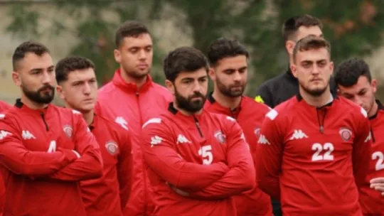 Gölcükspor Antalya kampında top başı yaptı