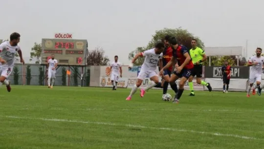 Gölcükspor durdu!