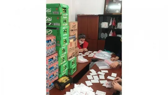 Gölcük'te evden çıkamayan çocuklar unutulmadı!