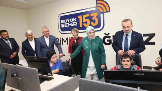 Gonca Engelsiz Yaşam Merkezi'ne övgü