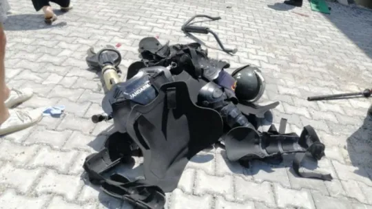 Görevden dönen jandarma ekibi kaza yaptı: 1'i ağır 8 yaralı
