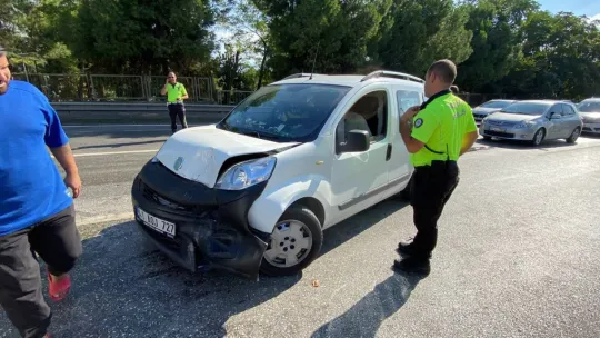 Göreve giden çevik kuvvet ekibi zincirleme kazaya karıştı: 5 polis yaralandı