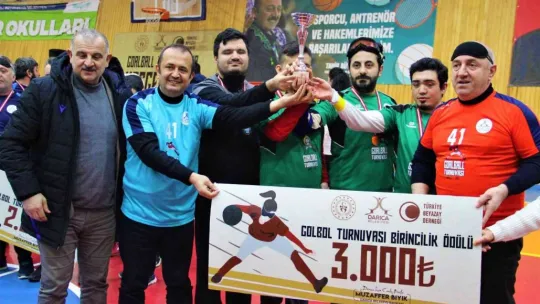 Görme engelli bireyler kıyasıya mücadele etti