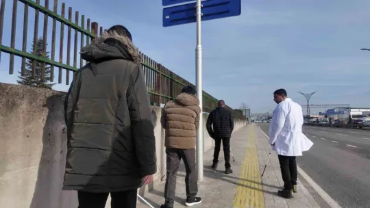 Görme engellilerin şehirdeki zorlu mücadelesi