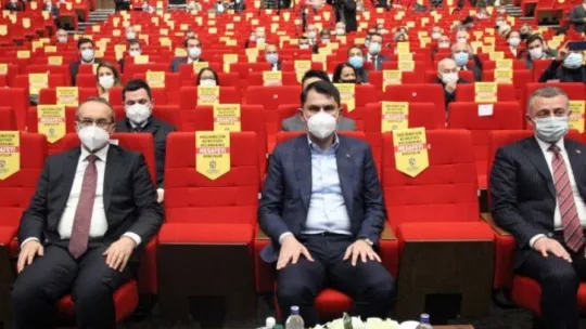 'Güçlü Türkiye'yi milletimizle birlikte inşa ediyoruz'