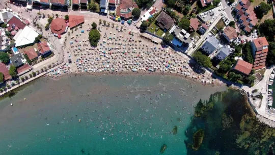 Hafta sonu nüfusu 10 katına çıktı
