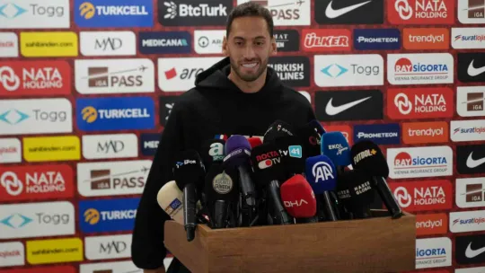 Hakan Çalhanoğlu: Benim için ağabeylerim her zaman efsanedirr