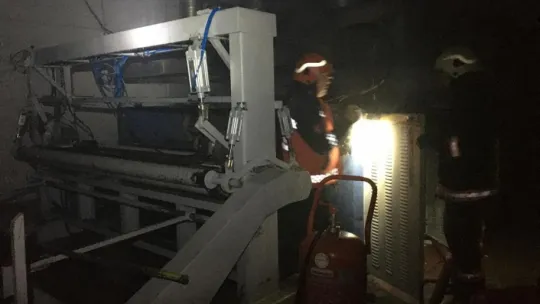 Sakarya'daki halı fabrikasında yangın çıktı