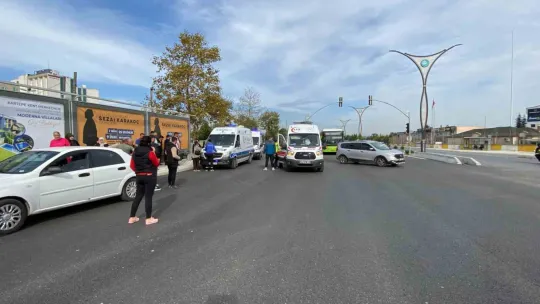 Halk otobüsü kırmızı ışık ihlali yaptı: 1'i ağır 2 yaralı