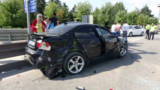 Kocaeli'de korkutan kaza: Yaralılar var