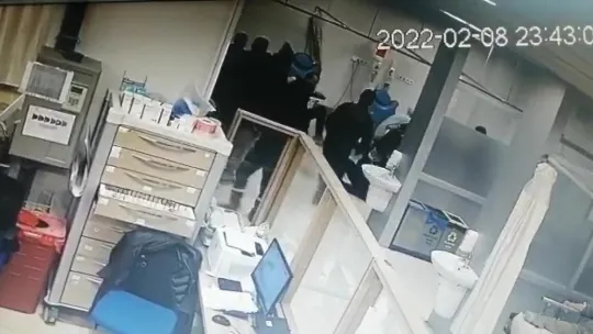 Hastane personeline dehşeti yaşatanlar tutuklandı