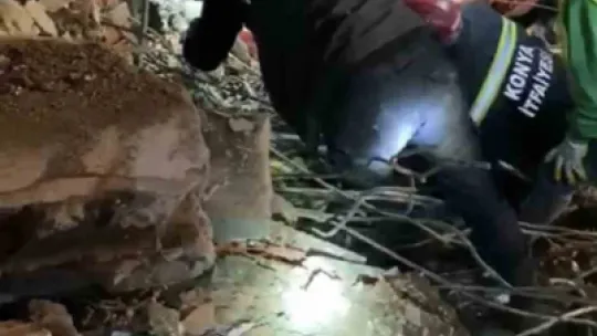 7 yaşındaki Mustafa 163 saat sonra kurtarıldı