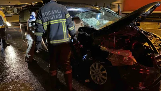 Hatay'dan giden depremzedeler kaza yaptı: Yaralılar var!